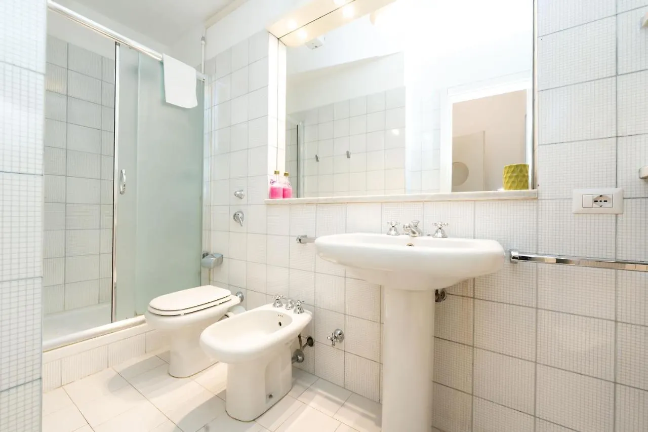 Apartamento Casemi - Mercato 16 Dx In Full City Center Milán Italia